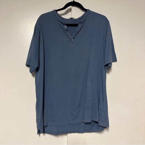 Robert Barakett Men's Henley Short Sleeve Cotton Light Blue Shirt Size XXL - Picture 2 of 8